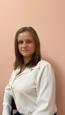 Воспитатель Родина Оксана Сергеевна Воспитатель Родина Оксана Сергеевна